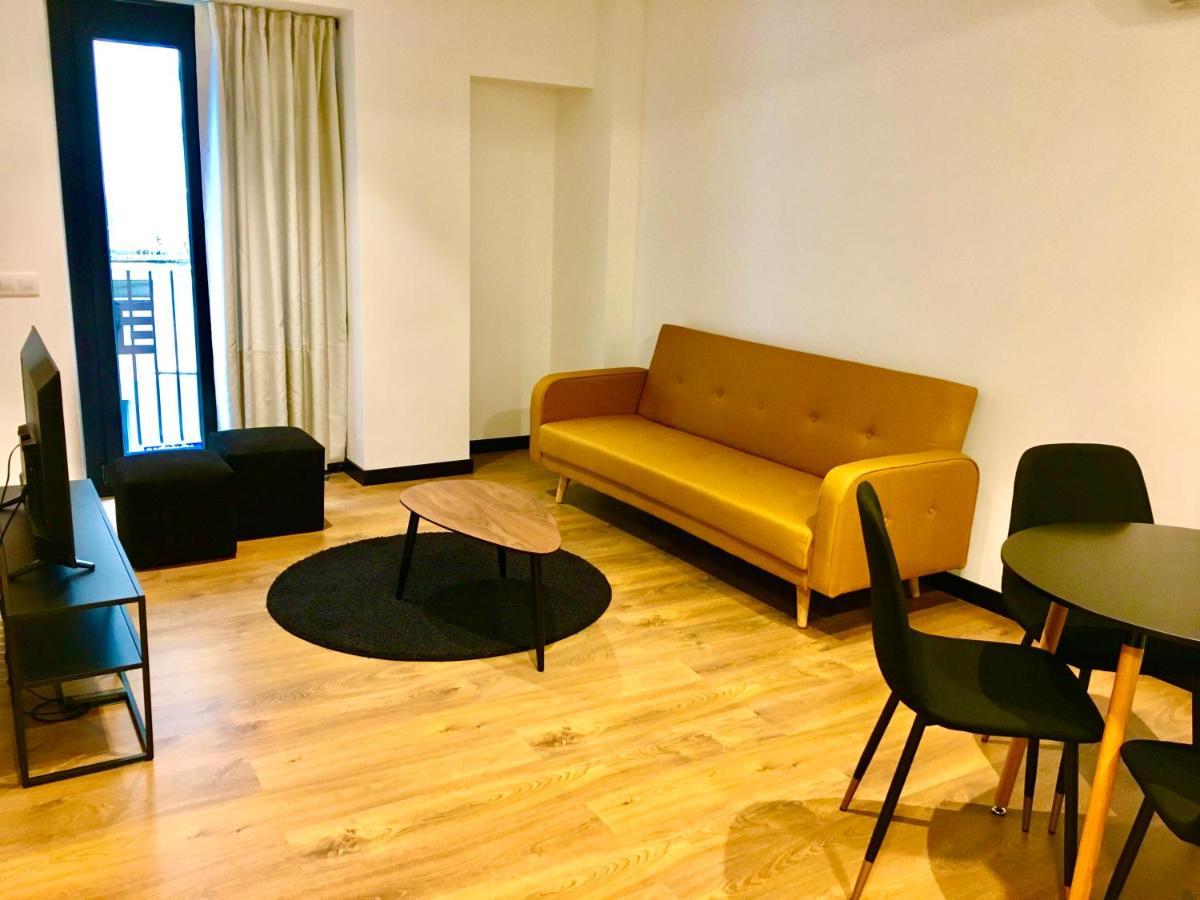 菲格拉斯Loft De Diseno Con Balcon公寓 外观 照片